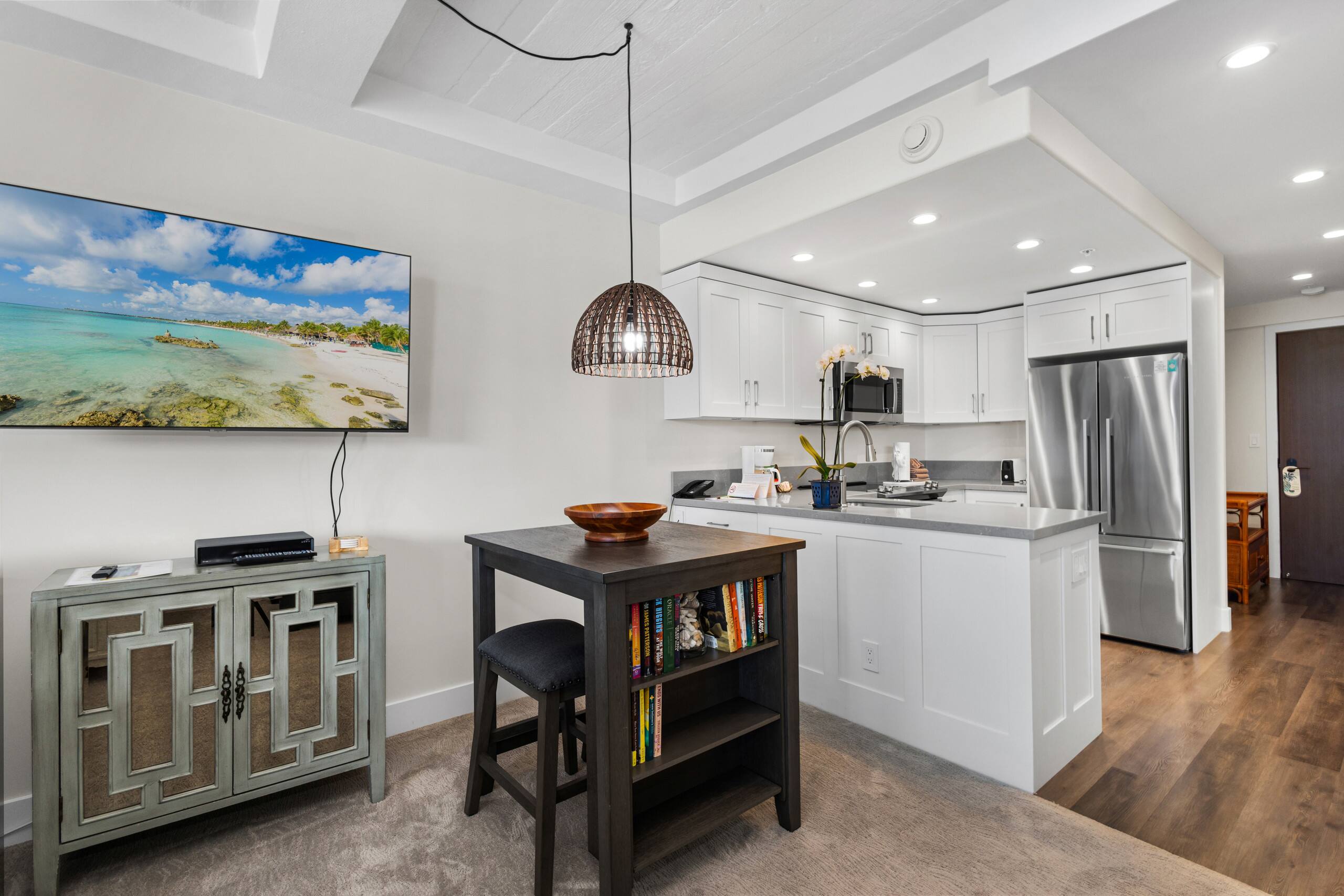 Condo in Lahaina · ★5.0 · Studio · 1 bed · 1 bath - Image 12