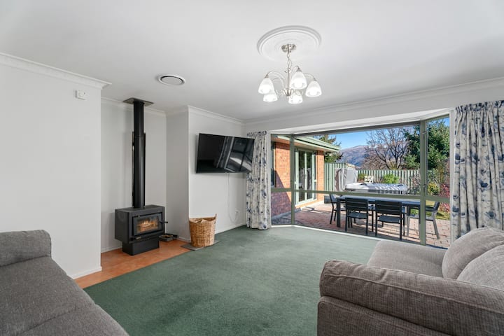 Fenwick - Cromwell Holiday Home - Cromwell