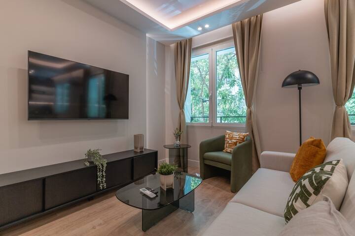 Luxurious apartment-2Bedrooms 3Bathrooms-Salamanca gallery image 3