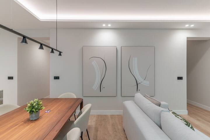 Luxurious apartment-2Bedrooms 3Bathrooms-Salamanca gallery image 4