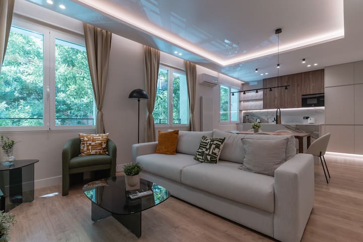 Luxurious apartment-2Bedrooms 3Bathrooms-Salamanca