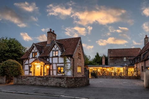 5 Bed in Frampton On Severn (oc-d29489)