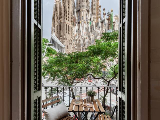Amazing views over Sagrada Familia