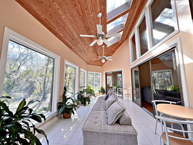 VacayHome Connect managed Airbnb listing 1
