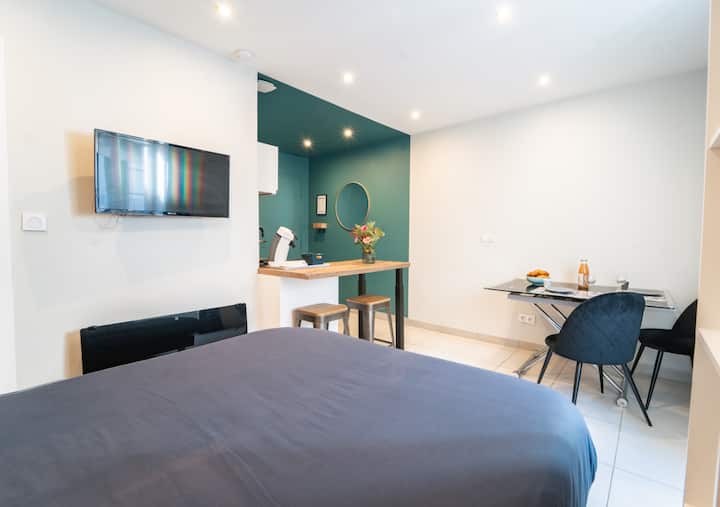 Studio Lumineux Vals-les-bains • Parking & Wi-fi - Vals-les-Bains