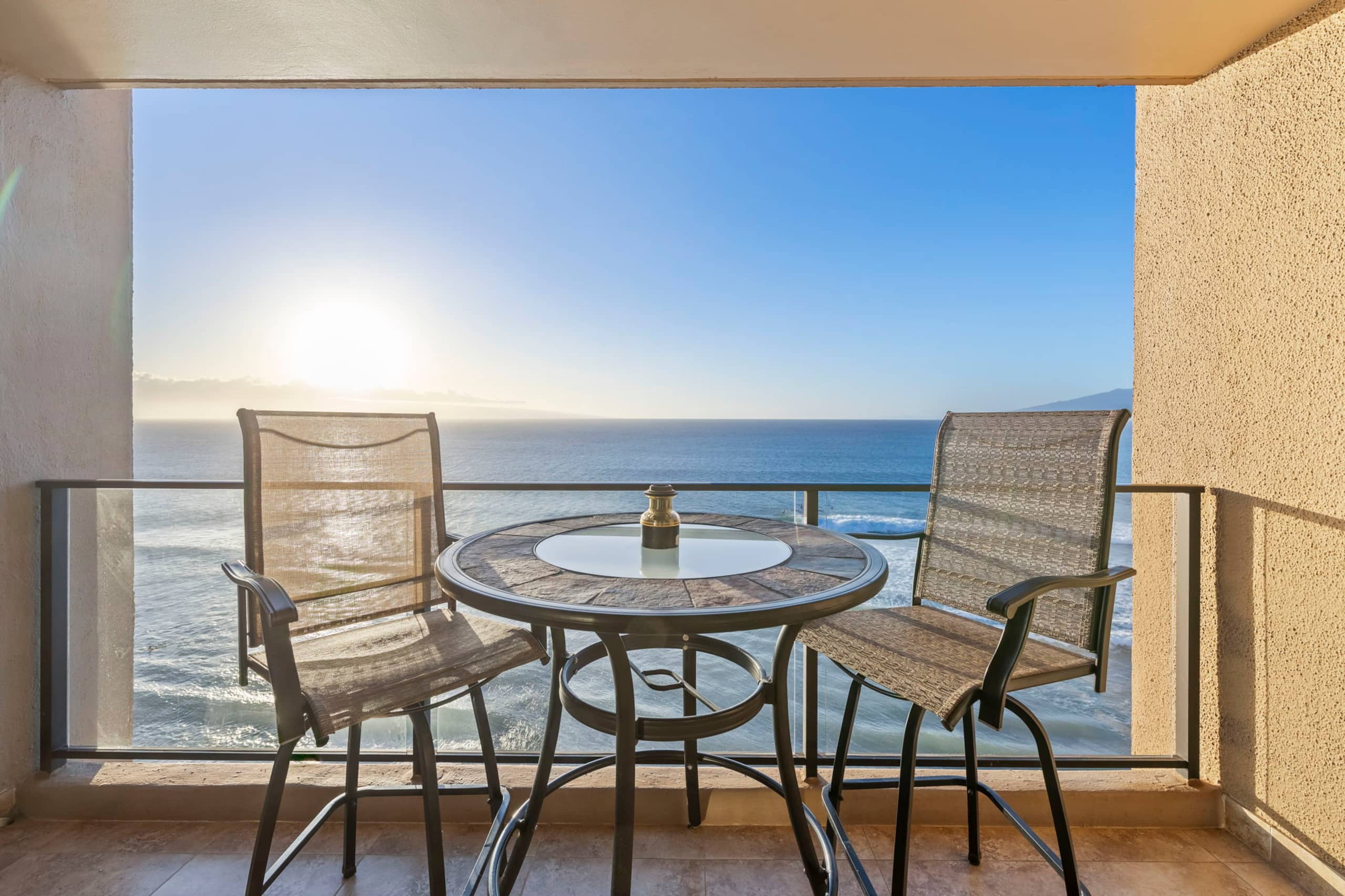 Beachfront Kaanapali Studio with Sunset Views - Image 30