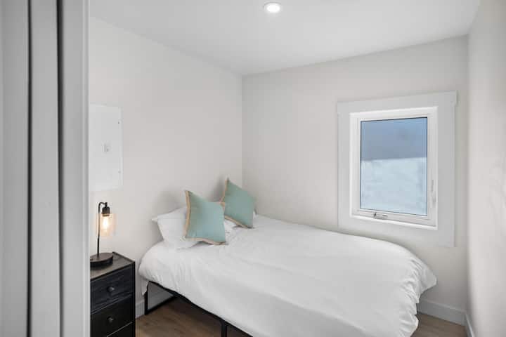 Chambre avec lit double