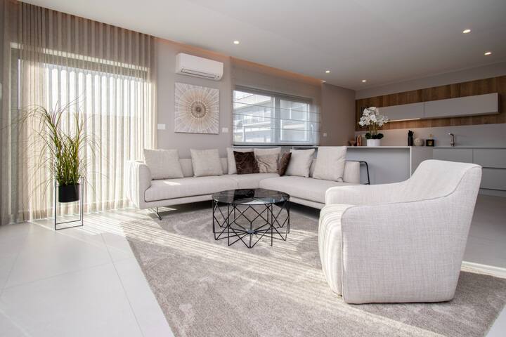 Designer Villa Luna Near The Sea - Banjole