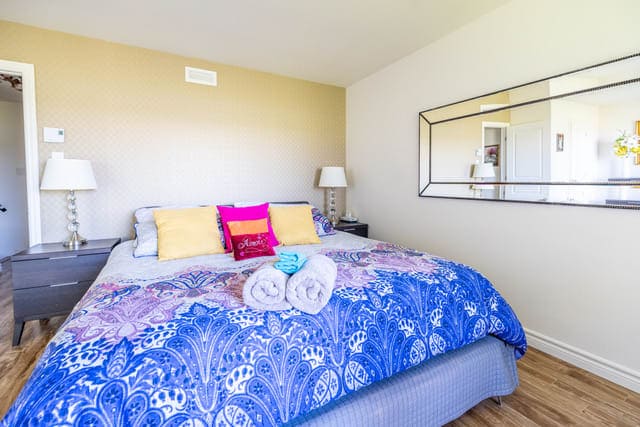 Dhoma e gjumit 1 - Krevati dopio "king"