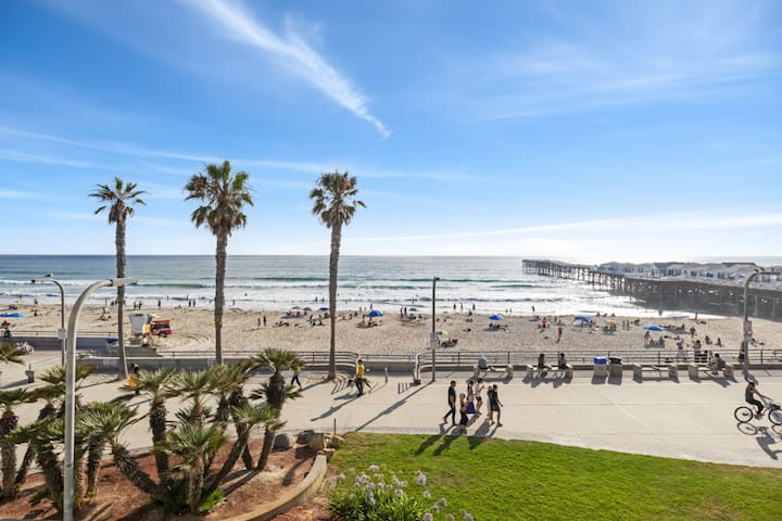 NEW 2BDR Oceanfront Condo w/ Panoramic Views
