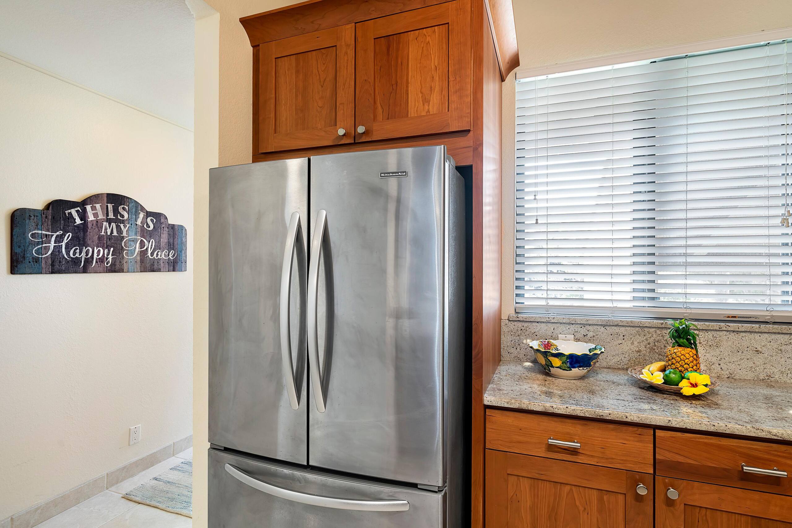 Condo in Kailua-Kona · ★5.0 · 3 bedrooms · 4 beds · 2 private baths - Image 11