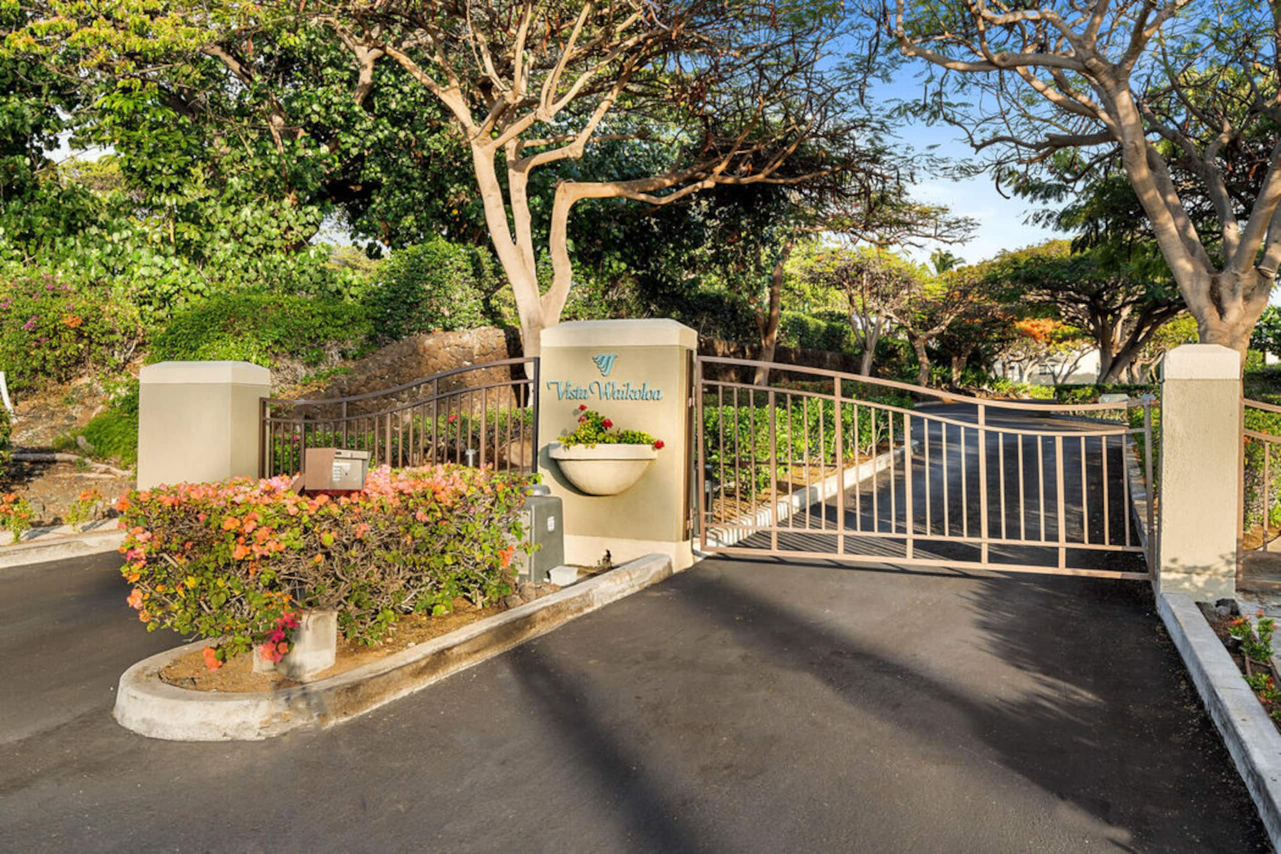 Condo in Waikoloa Village · ★5.0 · 2 bedrooms · 2 beds · 2 baths - Photo 42