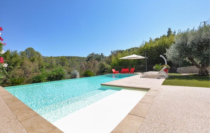 Amazing Home In La Colle-sur-loup - Vence