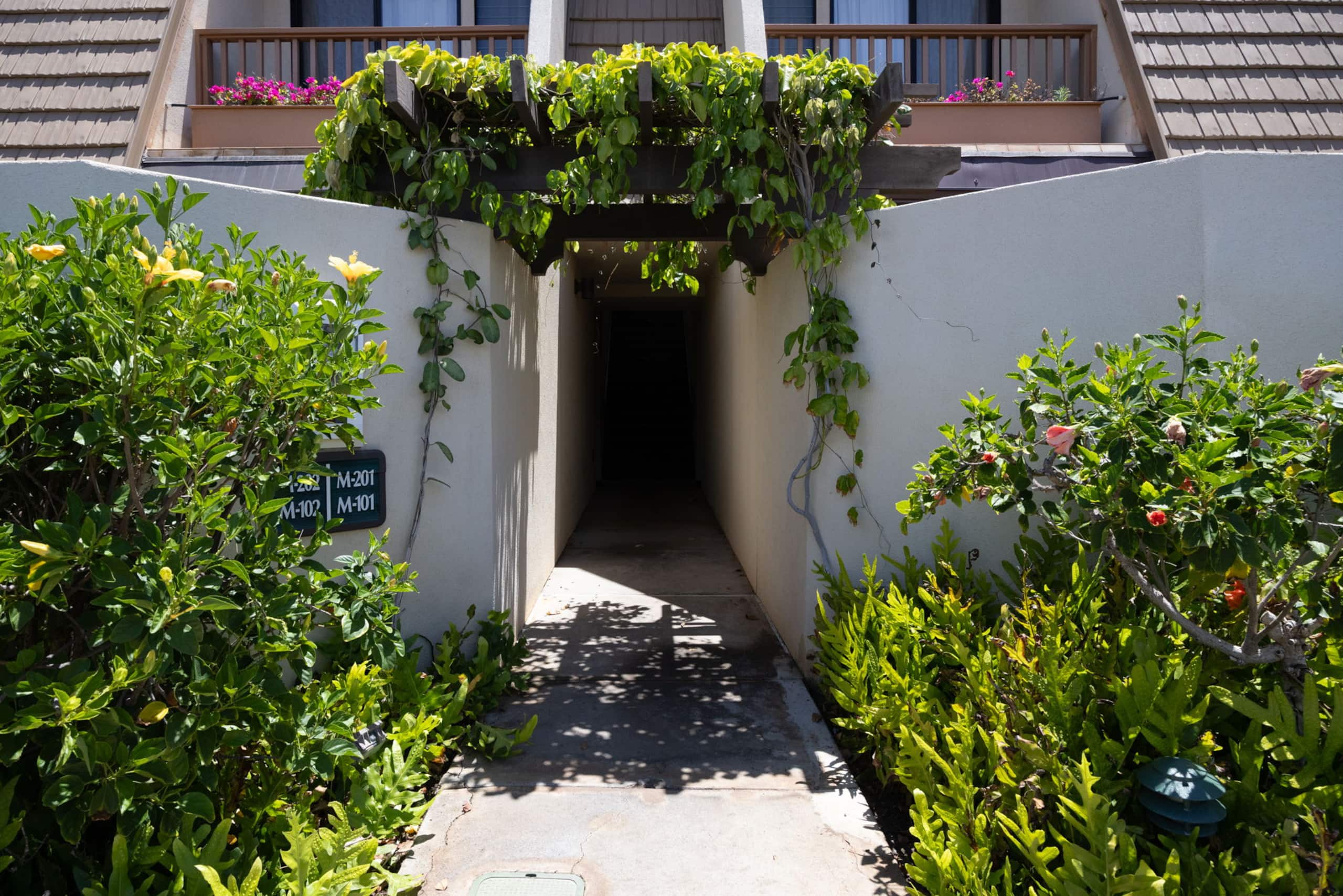 Condo in Kihei · ★4.93 · 1 bedroom · 2 beds · 2 shared baths - Image 24