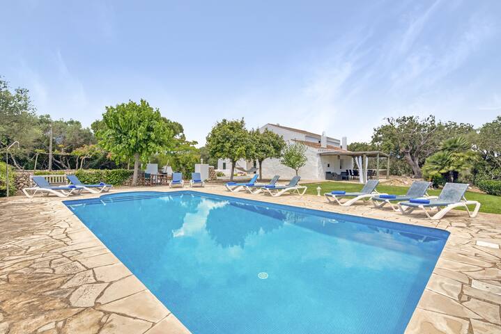 Finca Biniatzau gallery image 2