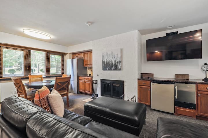 379a Mountain Villa - Boyne Falls, MI