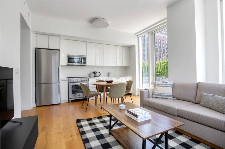 Blueground | LES, gym & w/d, near Essex Market gallery image 3