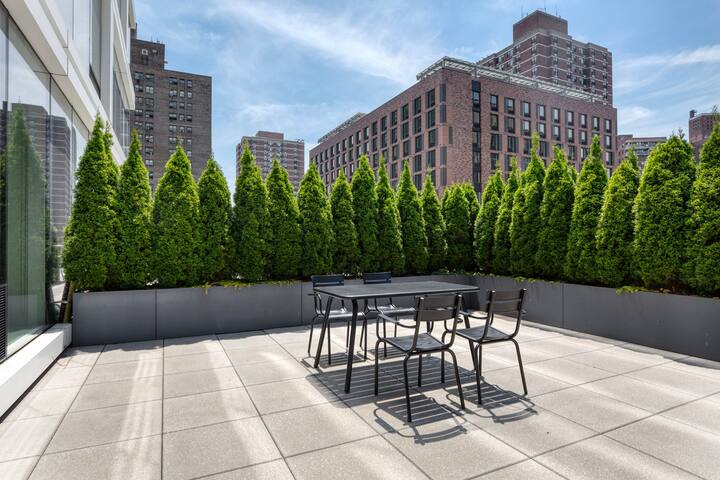 Blueground | LES, gym & w/d, near Essex Market gallery image 4