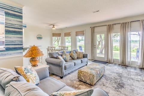 Pet-Friendly Little River Home - Walk to Marina!