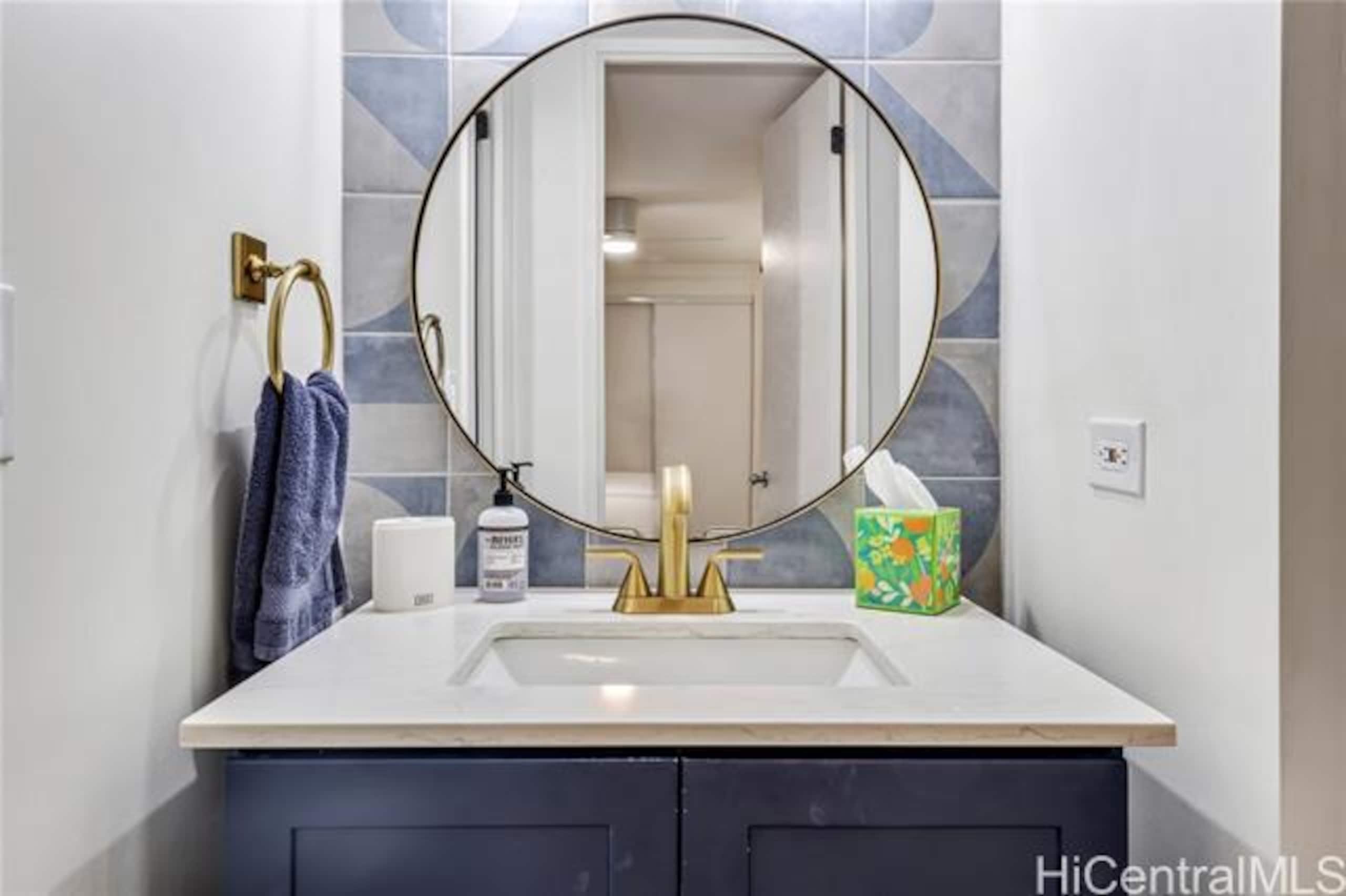 Condo in Hauula · ★4.57 · 1 bedroom · 3 beds · 1 private bath - Image 11