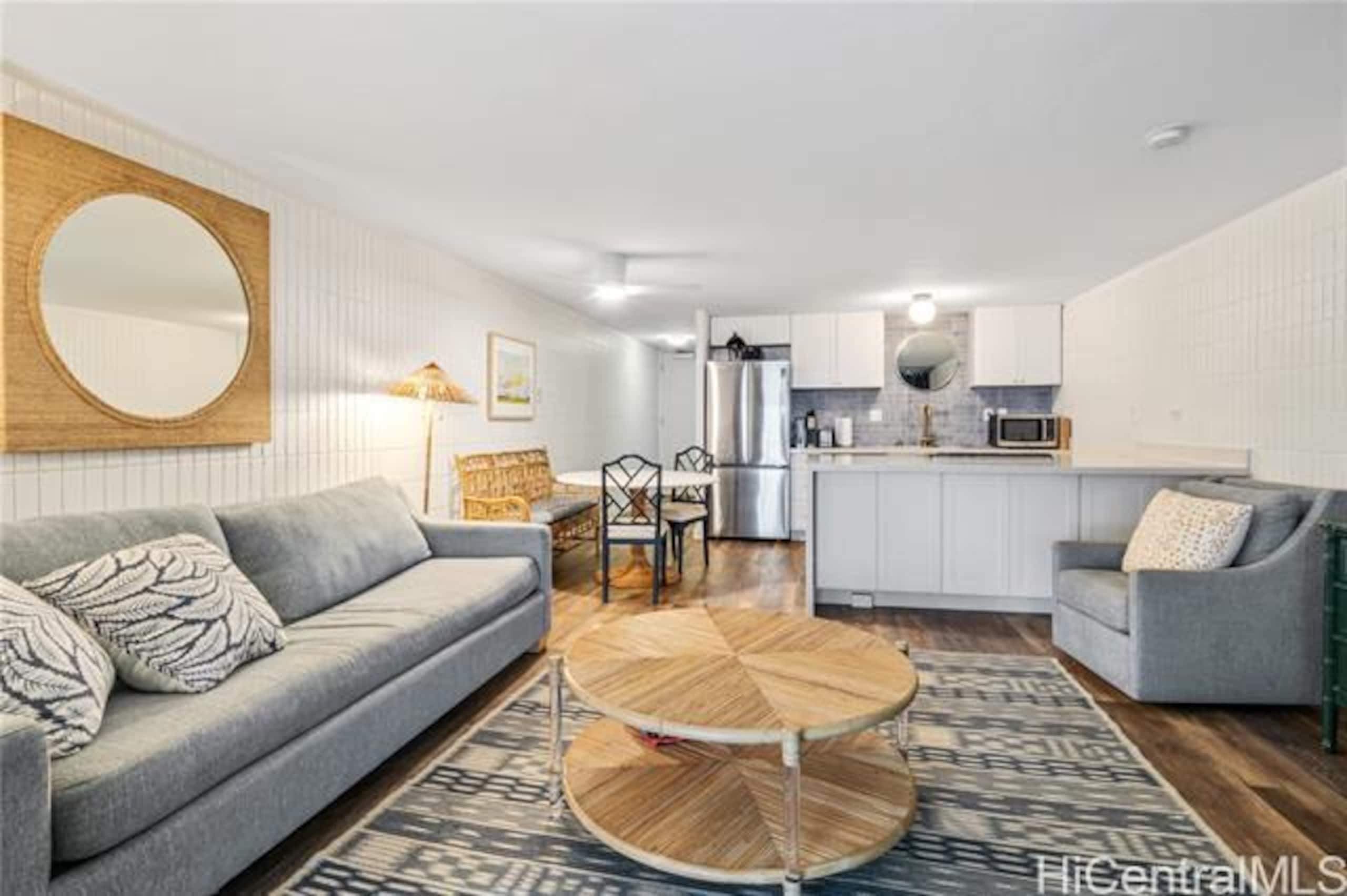 Condo in Hauula · ★4.57 · 1 bedroom · 3 beds · 1 private bath - Image 4