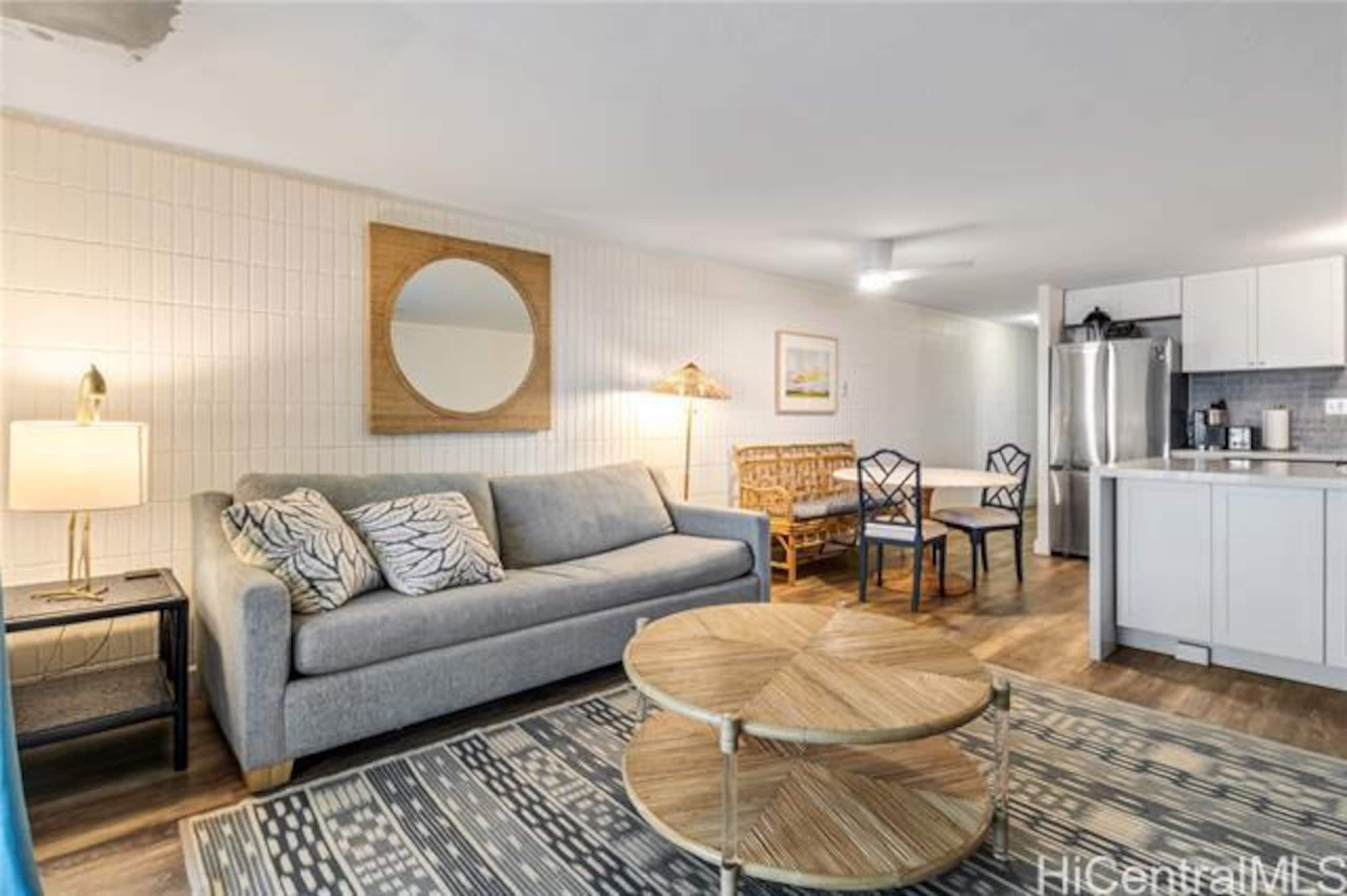 Condo in Hauula · ★4.57 · 1 bedroom · 3 beds · 1 private bath - Image 5