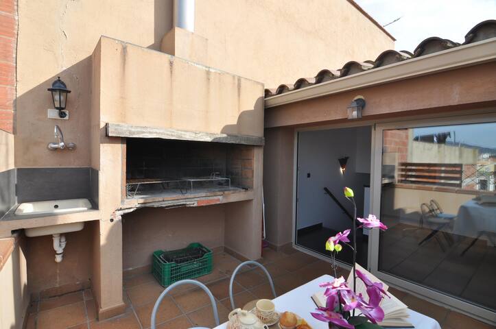 Spacious Apartment in Roses, Costa Brava! 4 Bedroo gallery image 4