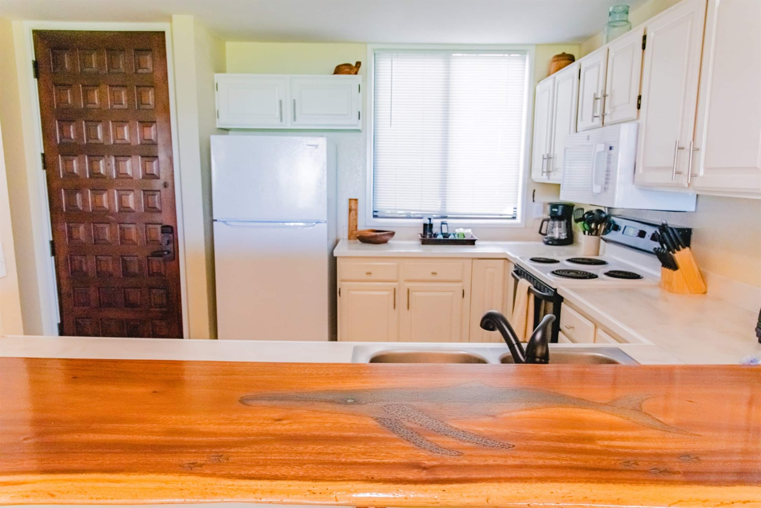Ocean & Golf Views | Remodeled Kona Villa w/ AC - Photo 23