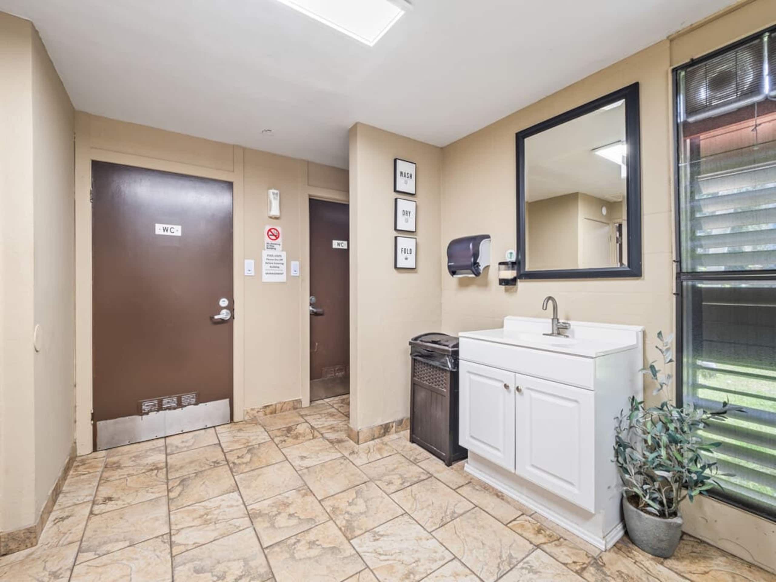 Condo in Kailua-Kona · ★4.9 · 1 bedroom · 1 bed · 1 private bath - Image 34
