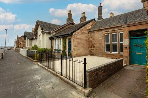 Wellington Lodge