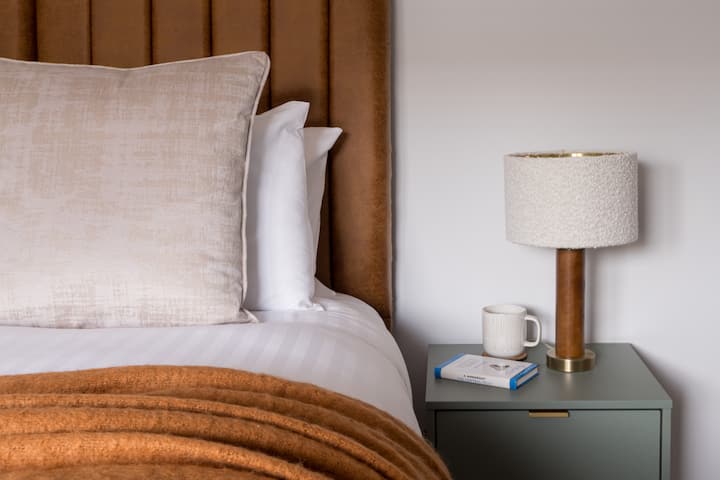 LAIK_UPPER_OAK_STREET-00087_HRJ