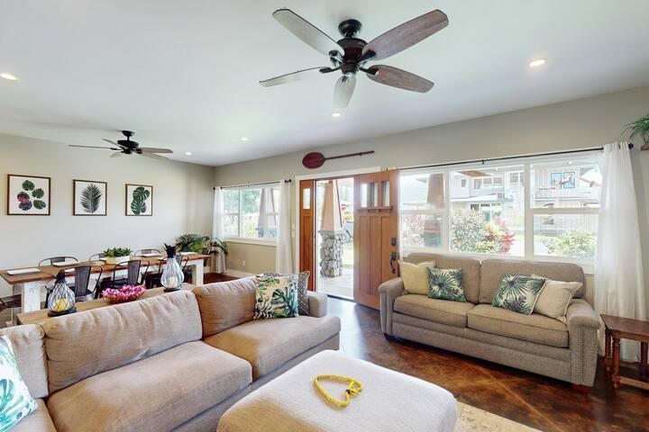 5BR Home with private lanai & outdoor shower gallery image 4