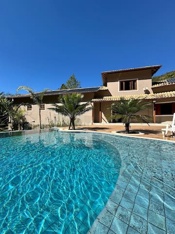 As anfitrias managed Airbnb listing 3