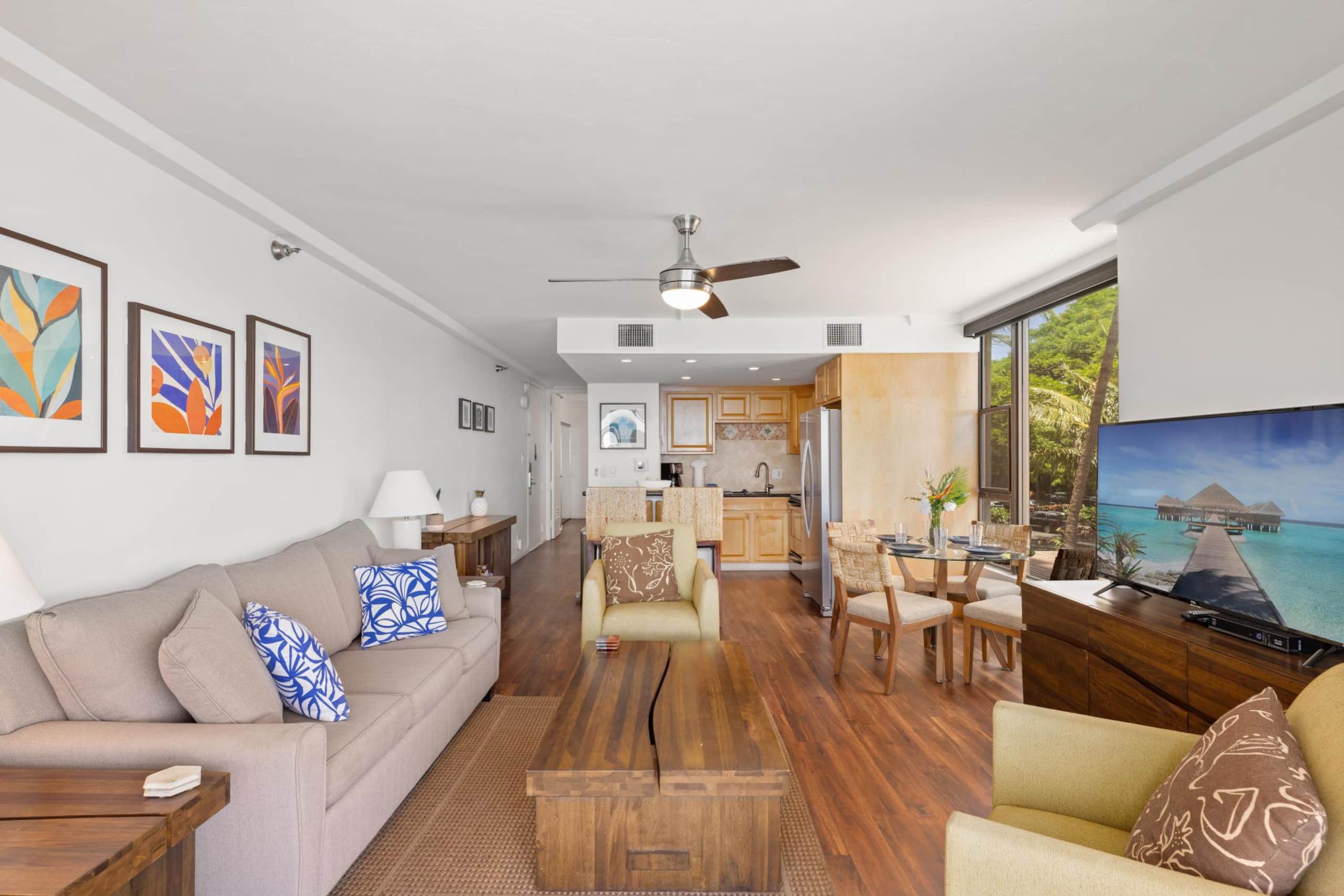 Home in Lahaina · ★4.88 · 1 bedroom · 2 beds · 1 bath - Image 2