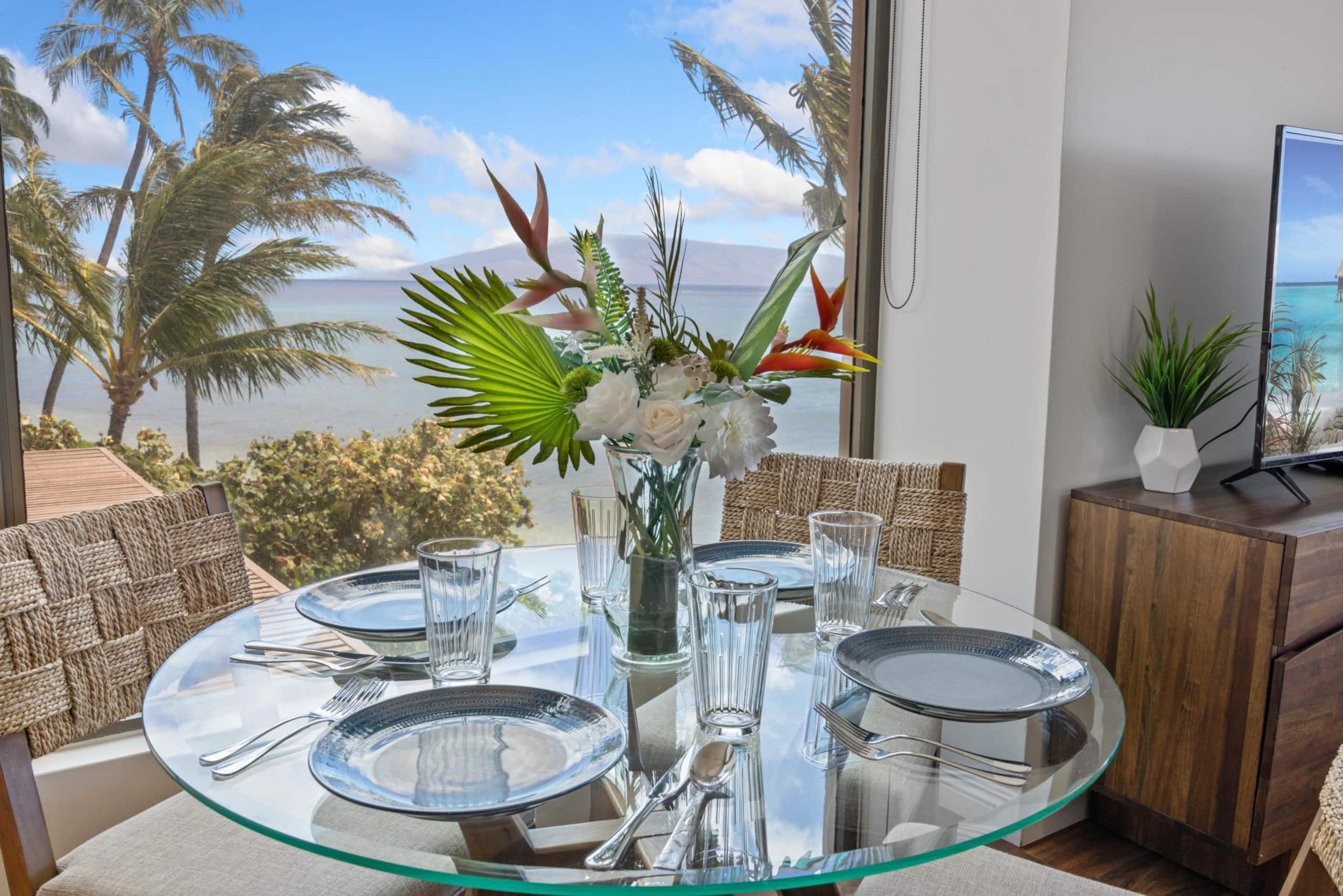 Home in Lahaina · ★4.88 · 1 bedroom · 2 beds · 1 bath - Image 15
