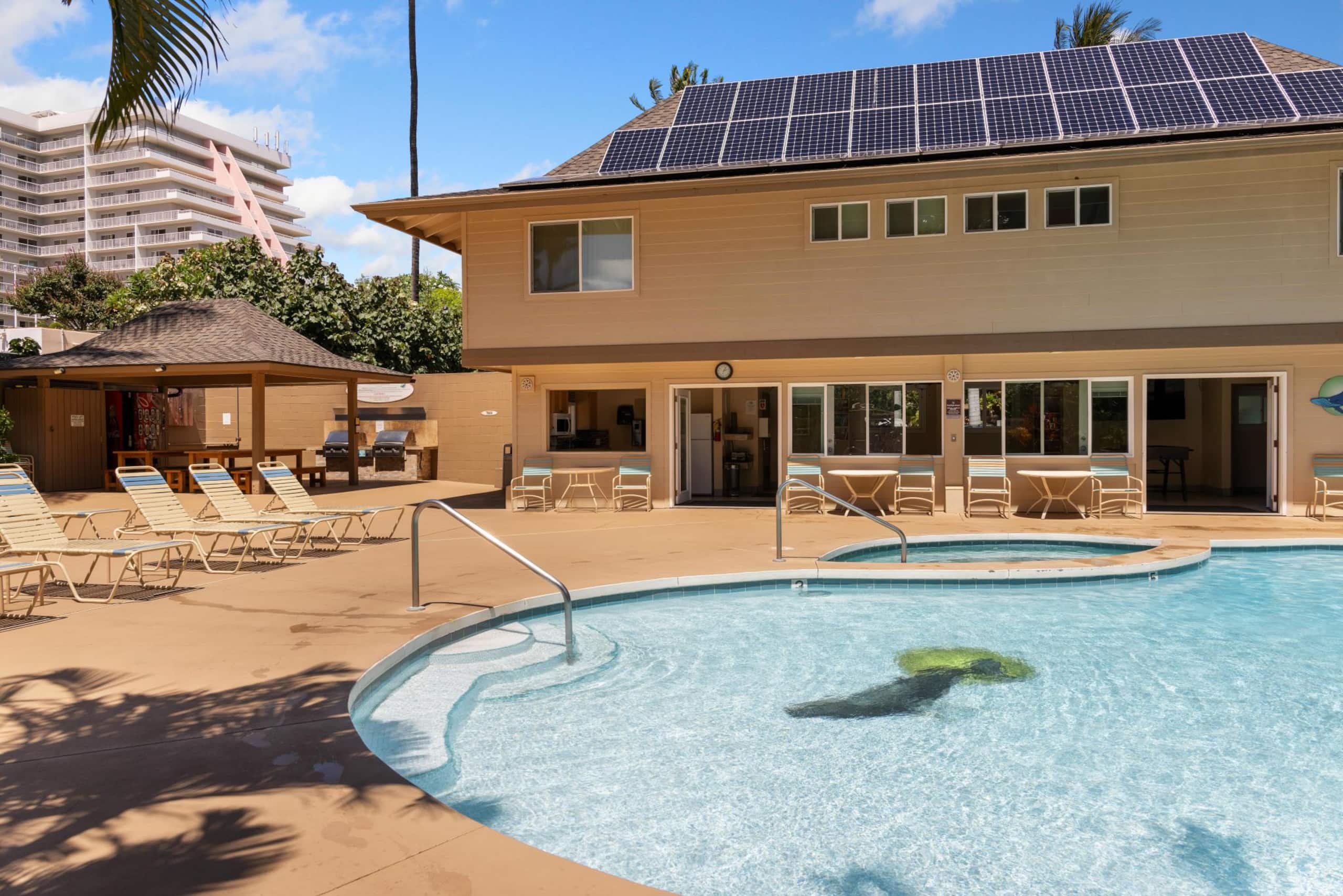Home in Lahaina · ★4.88 · 1 bedroom · 2 beds · 1 bath - Image 45