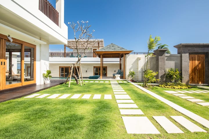 Lavish 6 Br With Ocean Vista, 5 Mins To Savaya - Uluwatu