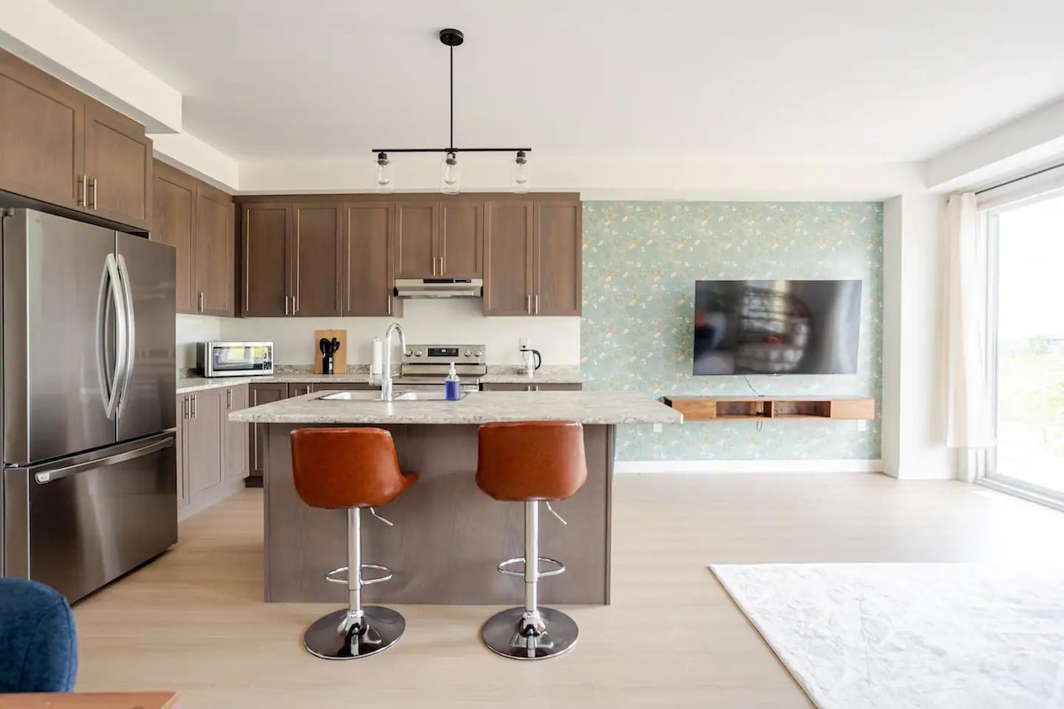 Barrie Family Home