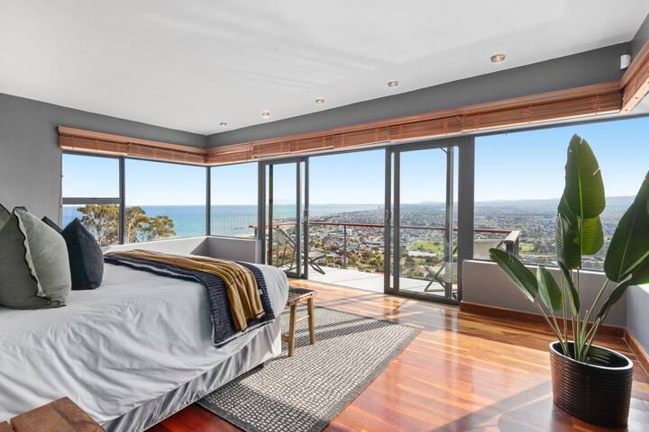 Restio View 11 gallery image 2