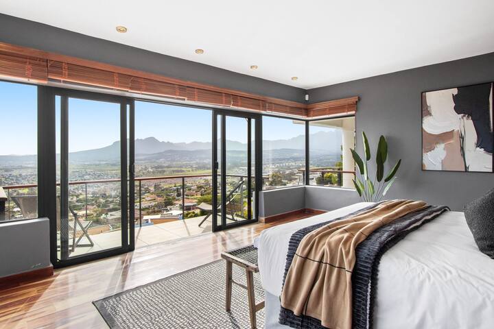 Restio View 11 gallery image 3