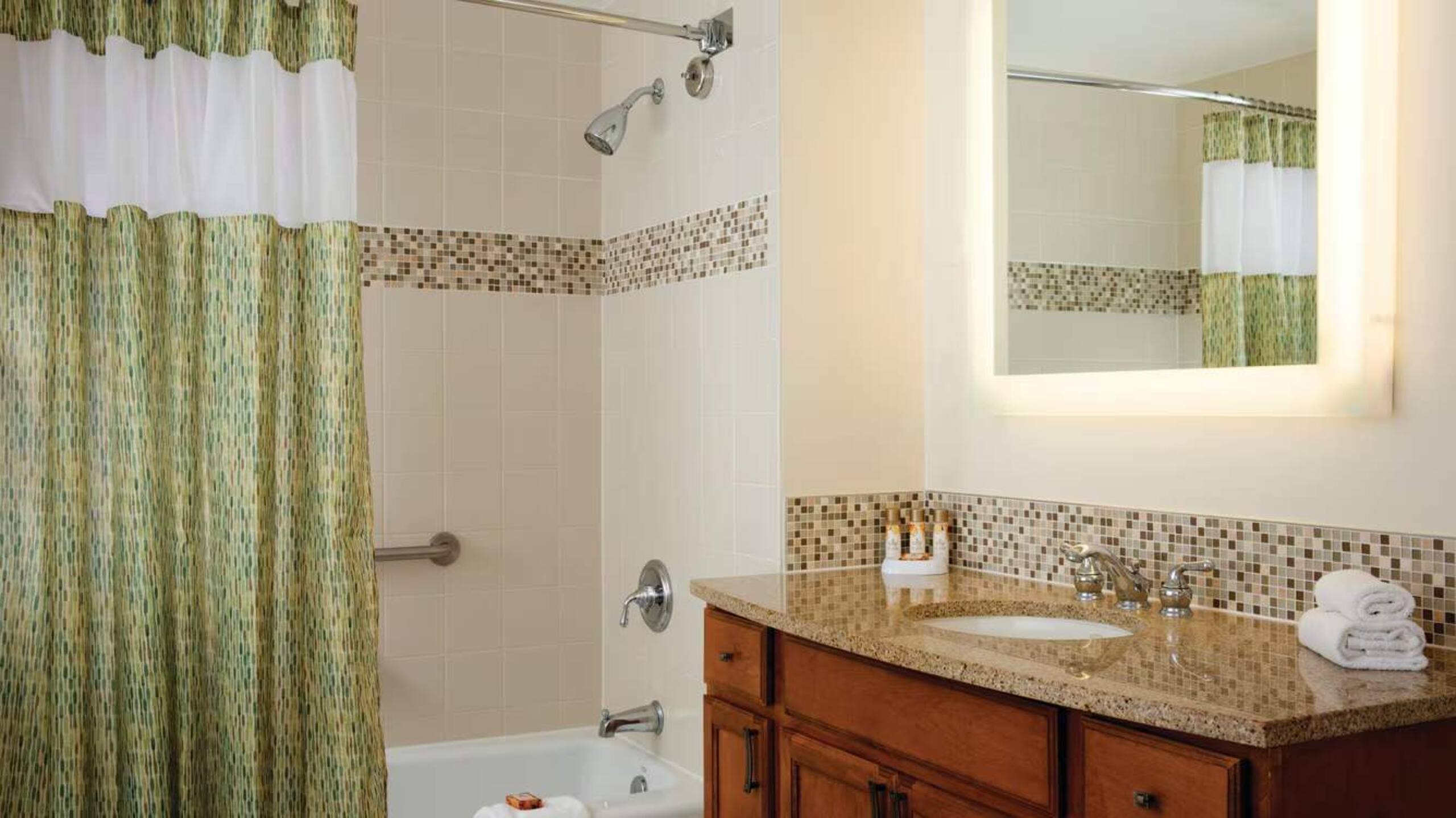 Condo in Koloa · ★4.8 · 2 bedrooms · 4 beds · 2 baths - Image 20