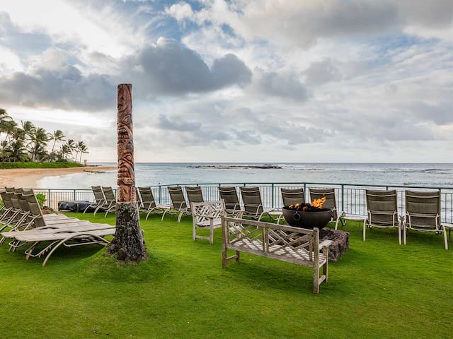 Marriott’s Waiohai Beach Club | Two-Bedroom Villa gallery image 5