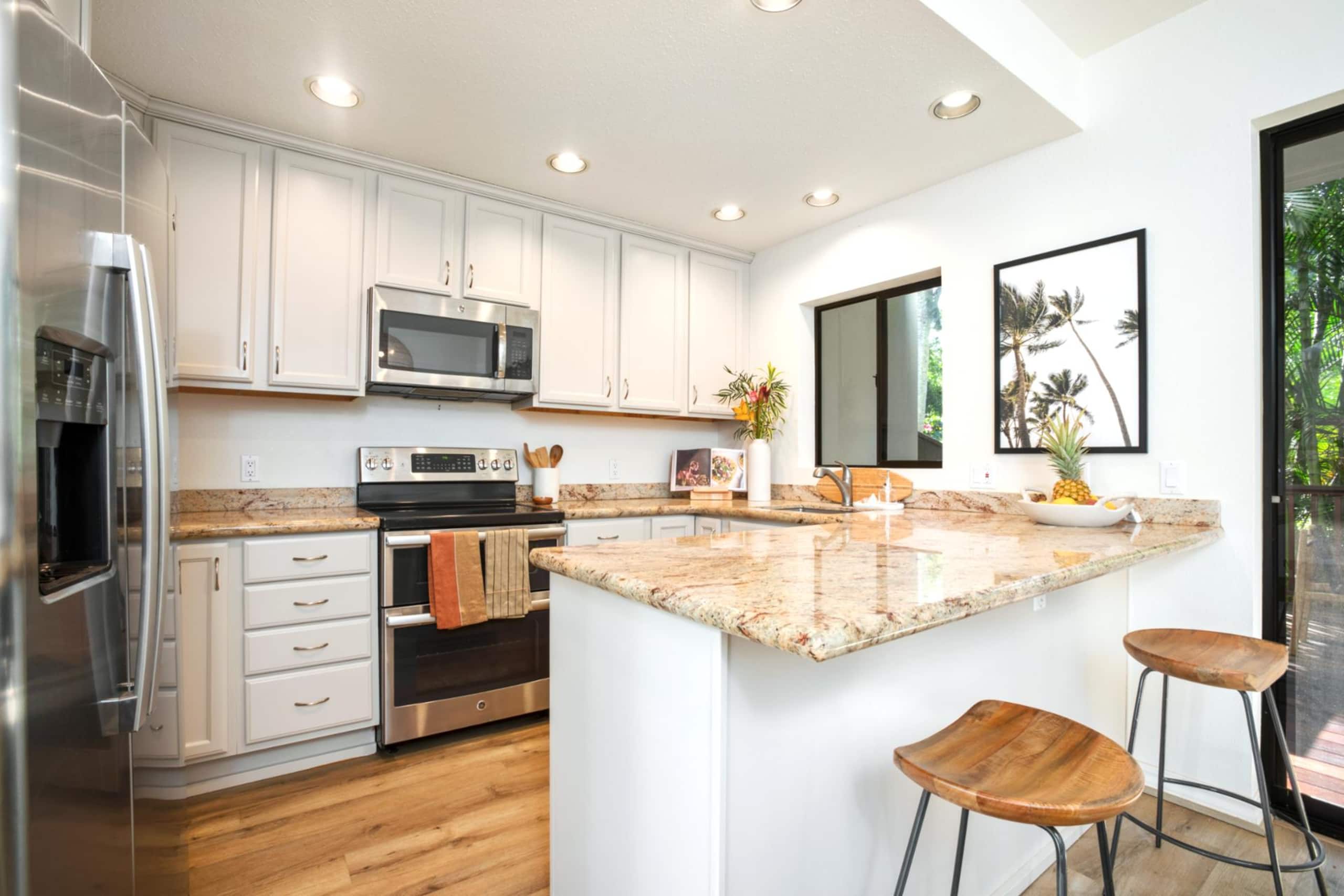Condo in Lahaina · ★4.82 · 3 bedrooms · 4 beds · 3 baths - Image 13