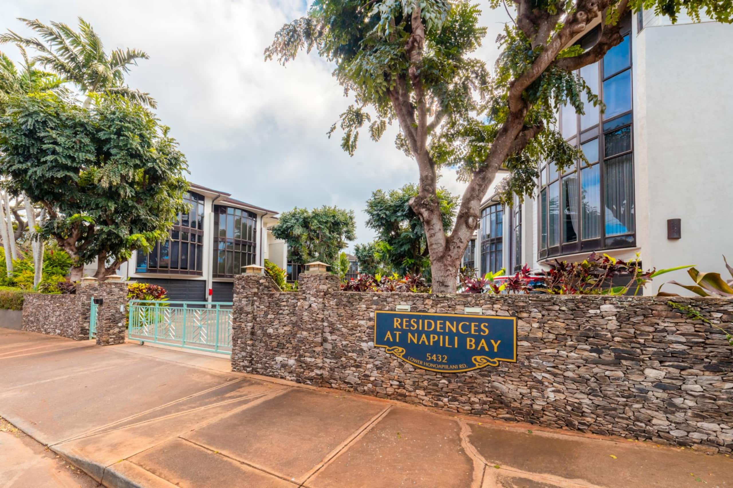 Condo in Lahaina · ★4.82 · 3 bedrooms · 4 beds · 3 baths - Image 6