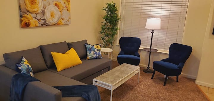 2 Bd, 2.5 Baths, Sleeps 5/c9 - Sparks, NV
