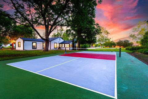 3BR/Pickleball/Foosball/Arcade/Fire Pit/Patio