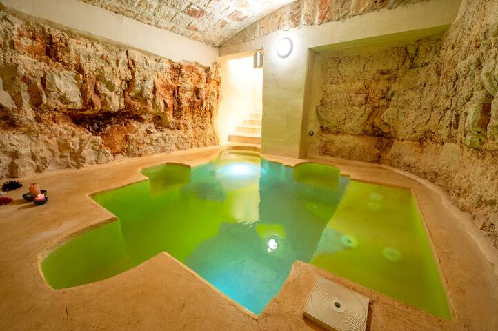 Lamia with pool gallery image 4