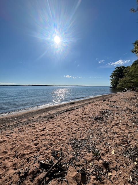 Lakeshore Retreat on Lake Superior, Bayfield