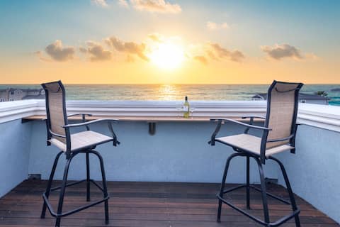 Miramar Escape! OceanView, RoofDeck & Steps2Beach