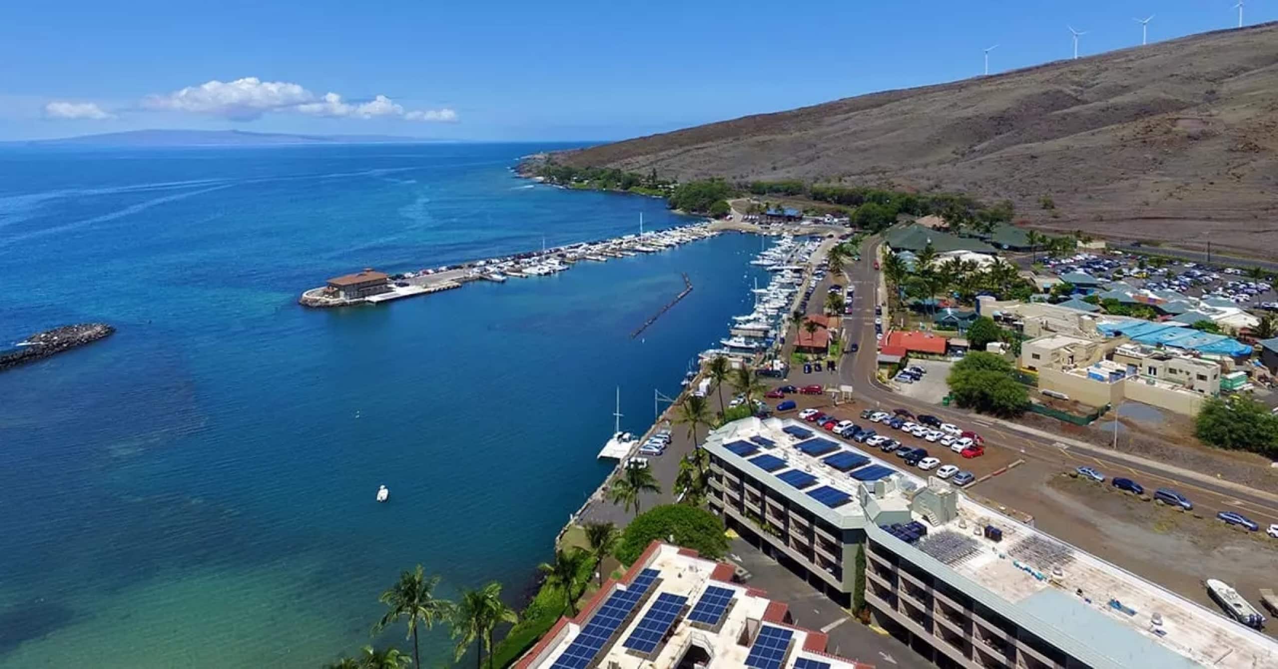 Hotel in Kihei · ★4.76 · 3 bedrooms · 3 beds · 2 shared baths - Image 20